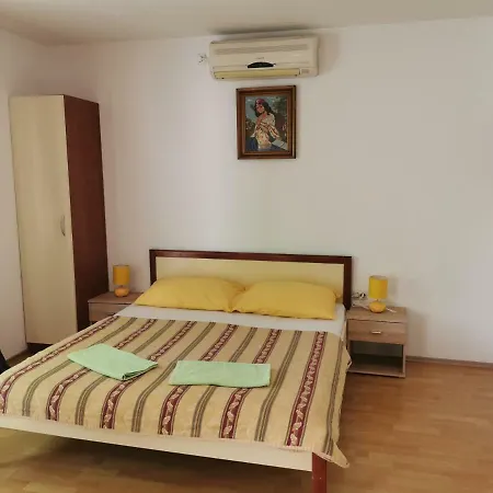Big And Spacious In The Heart Of Omis